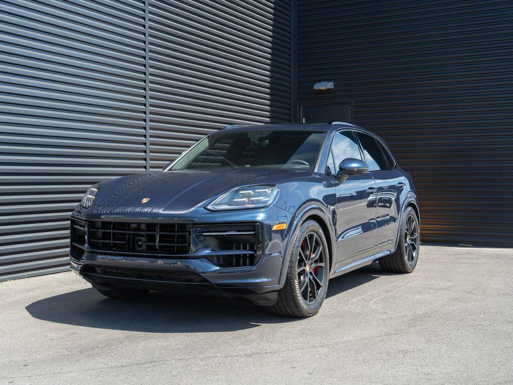PORSCHE CAYENNE - 1