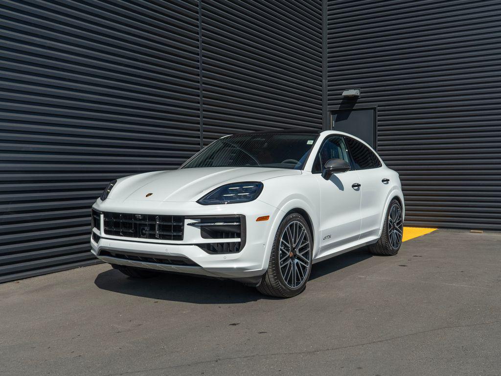 New 2026 Porsche Cayenne GTS