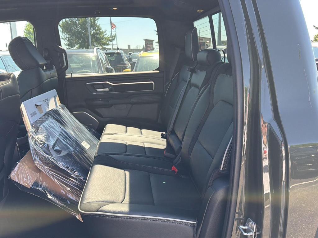 صورة مصغرة 20 لـ 2026 RAM 1500 LARAMIE