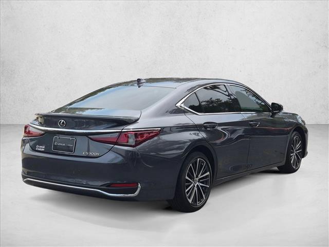2025 Lexus ES 300H BASE — миниатюра 5