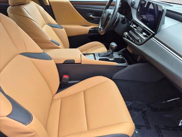 2025 Lexus ES 350 BASE — миниатюра 20