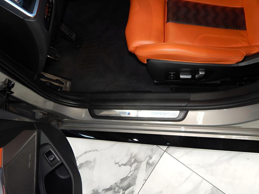 صورة مصغرة 11 لـ 2021 BMW M3 BASE