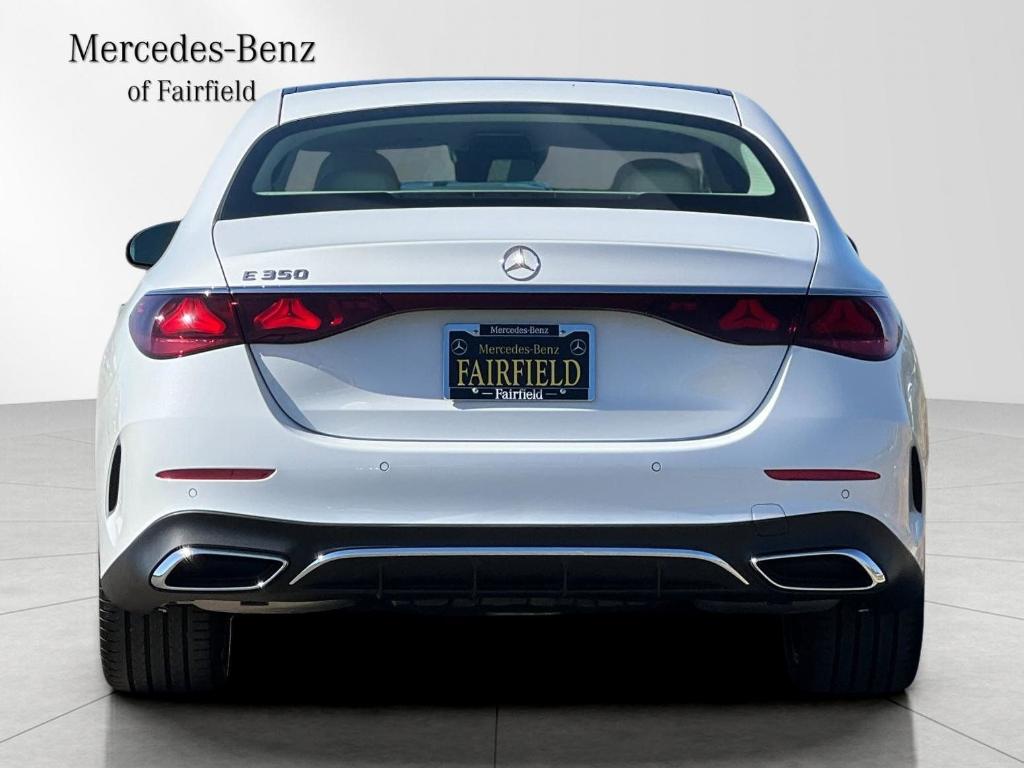 MERCEDES-BENZ E-CLASS - 7