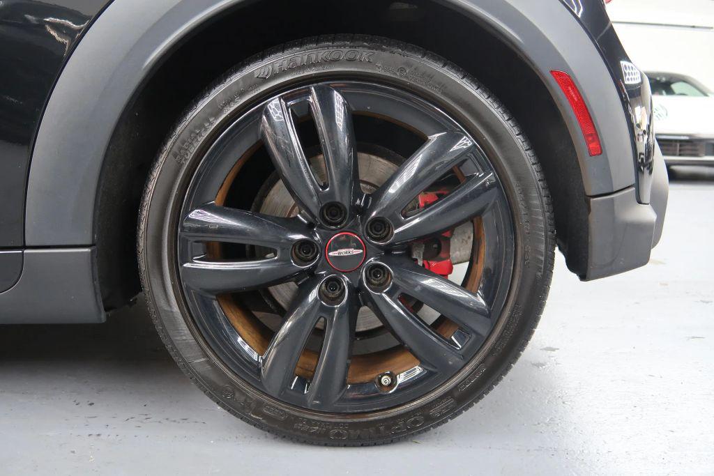 صورة 9 لـ 2023 MINI CONVERTIBLE JOHN COOPER WORKS