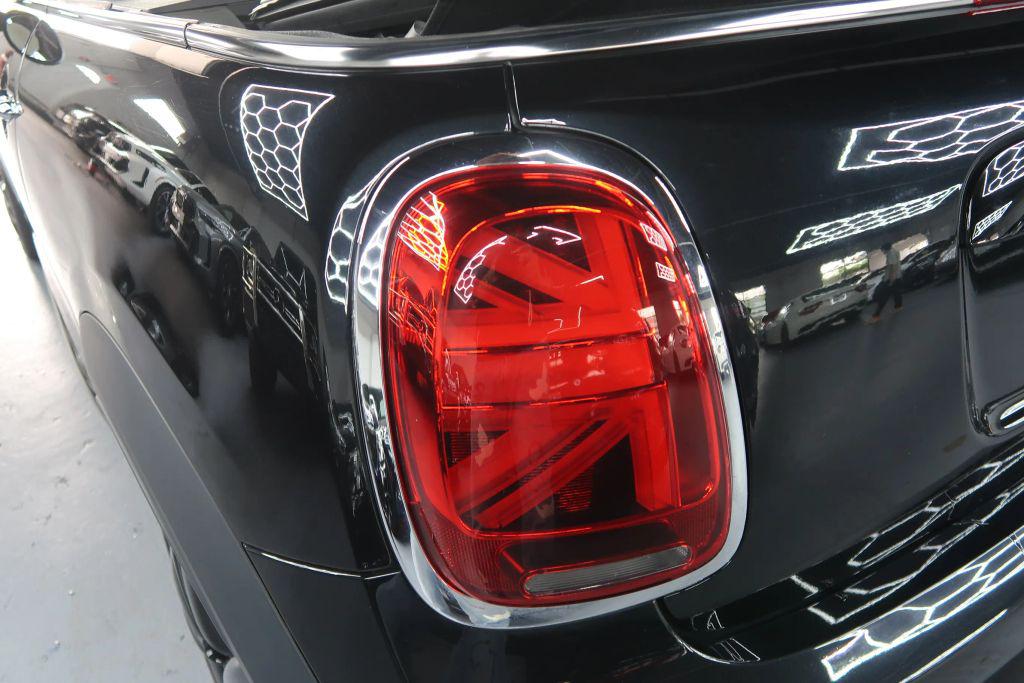 صورة مصغرة 12 لـ 2023 MINI CONVERTIBLE JOHN COOPER WORKS