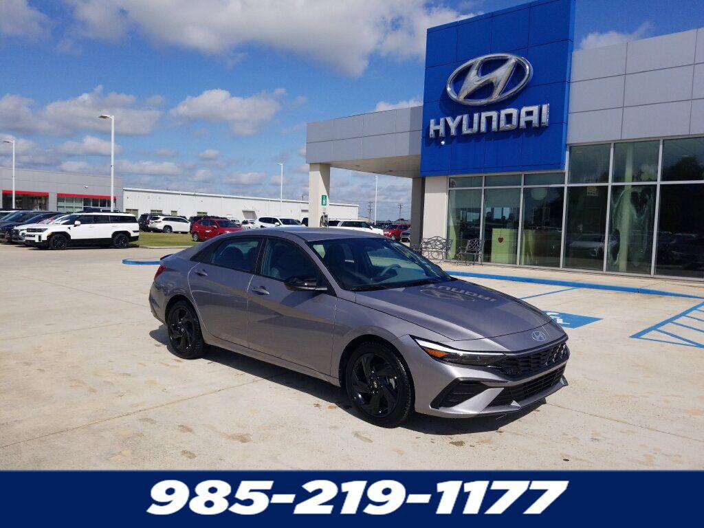 New 2026 Hyundai ELANTRA Sport