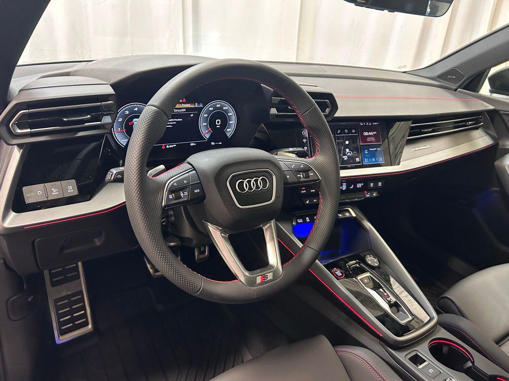 صورة 2 لـ 2026 AUDI S3 TFSI QUATTRO S TRONIC