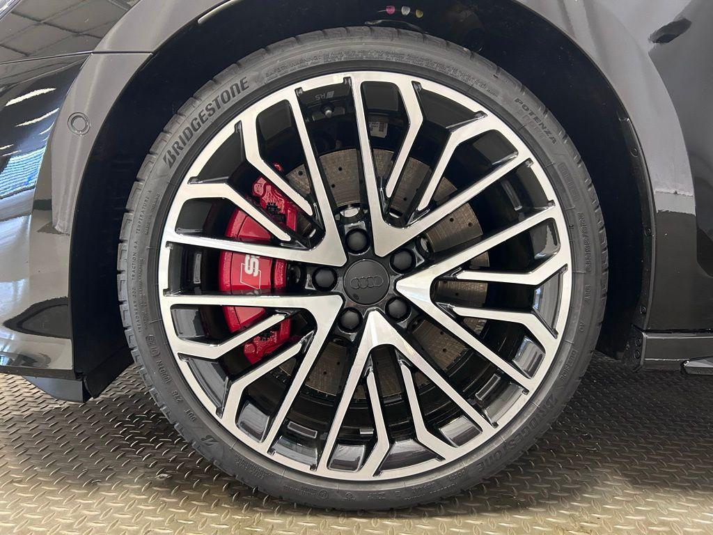 صورة 31 لـ 2026 AUDI S3 TFSI QUATTRO S TRONIC