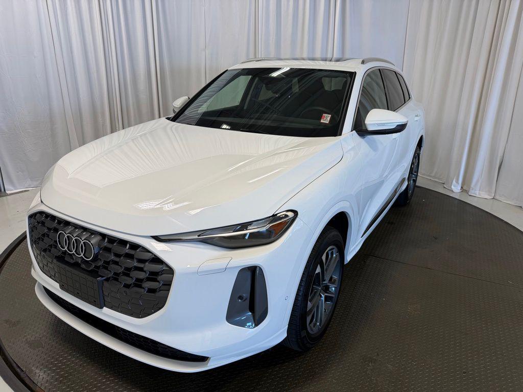 New 2025 Audi Q5 Premium TFSI quattro S tronic