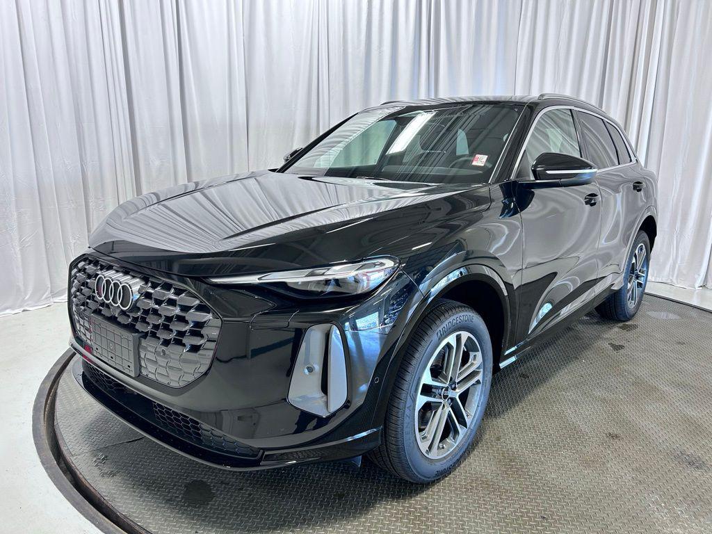 New 2025 Audi Q5 Premium TFSI quattro S tronic