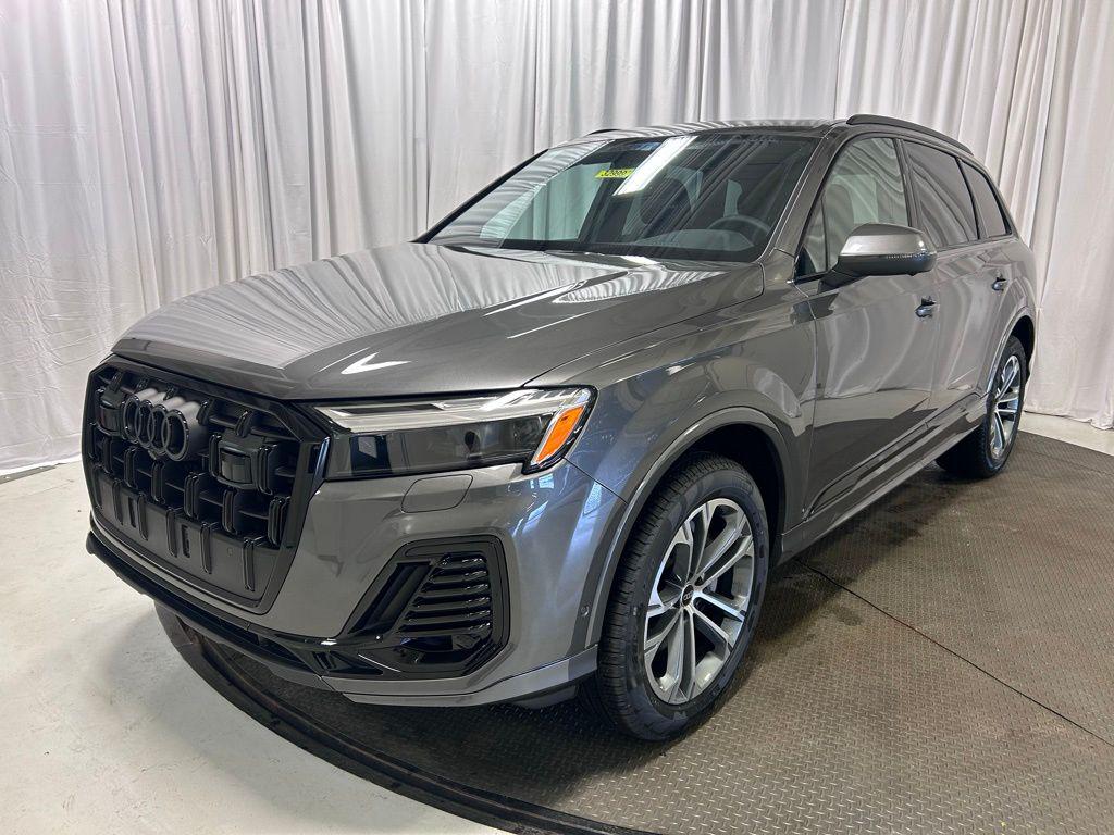 New 2026 Audi Q7 45 Premium