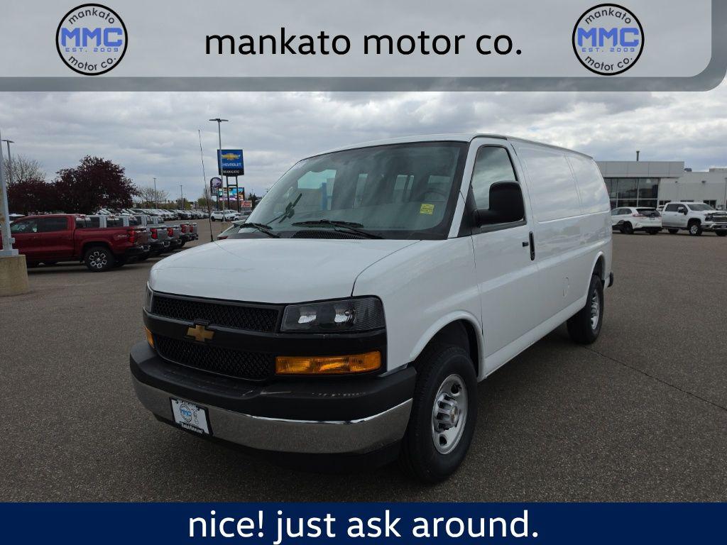 New 2026 Chevrolet Express 2500 Work Van