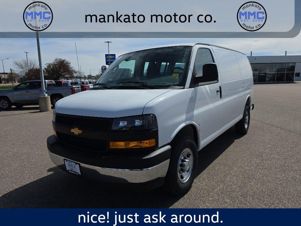 New 2026 Chevrolet Express 2500 Work Van