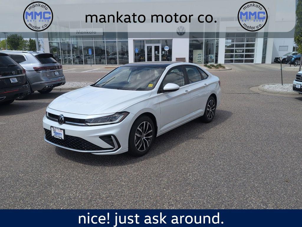 New 2026 Volkswagen Jetta 1.4T SE