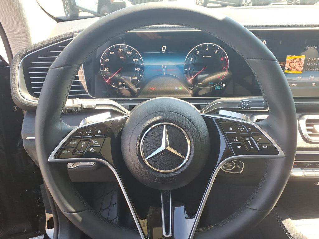 2026 Mercedes-BENZ GLE — миниатюра 19