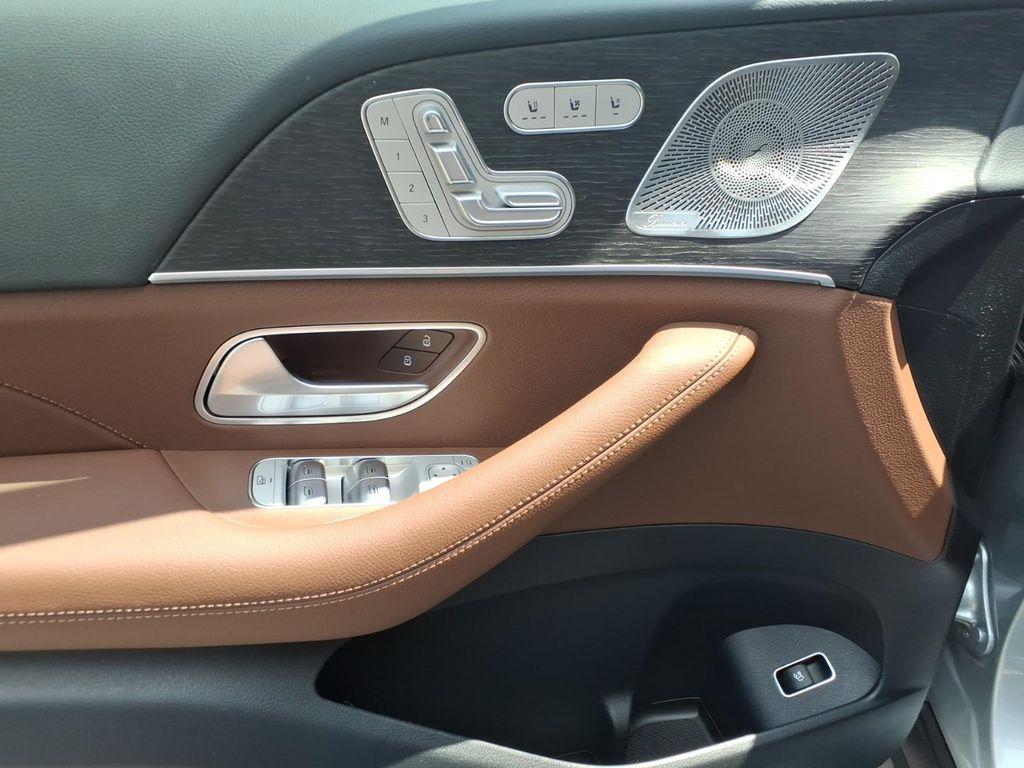 MERCEDES-BENZ GLE - 10