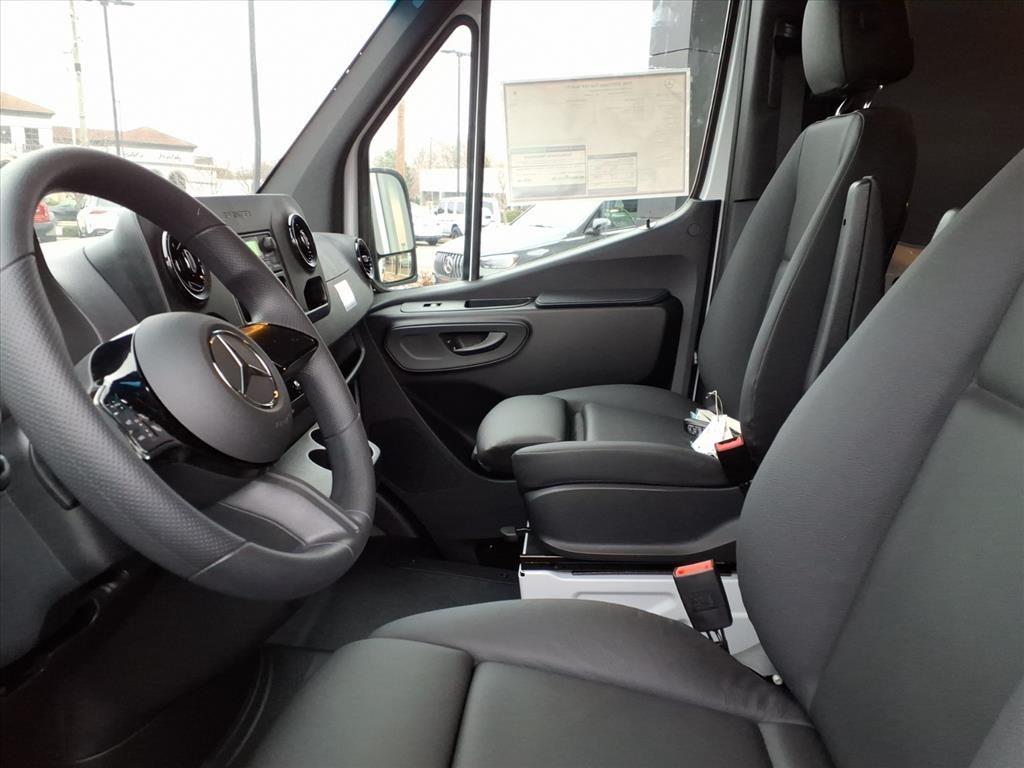 2026 Mercedes-BENZ OTHERS — миниатюра 13