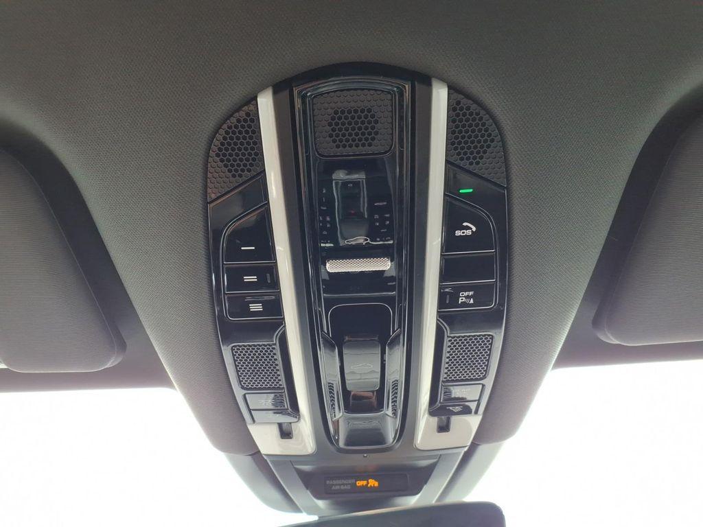 2021 Porsche CAYENNE S — миниатюра 27