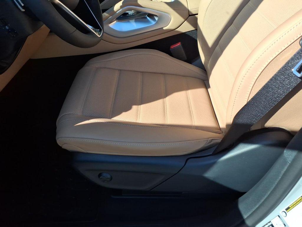 2026 Mercedes-BENZ GLE 缩略图 15
