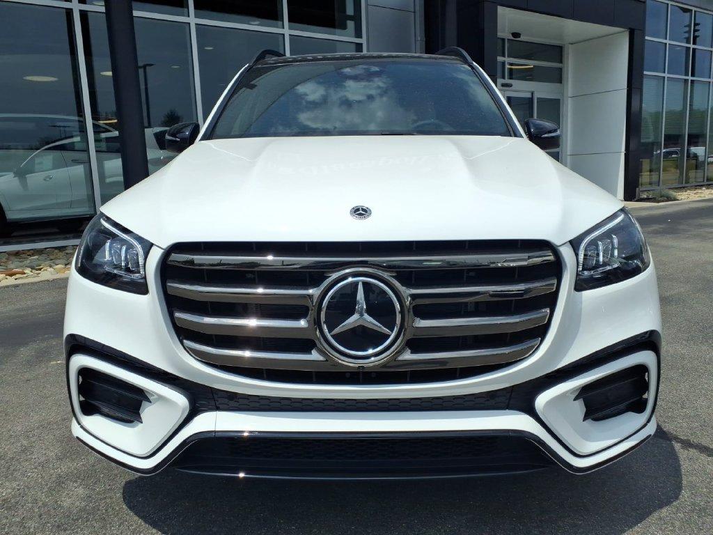 2026 Mercedes-BENZ GLS — миниатюра 9