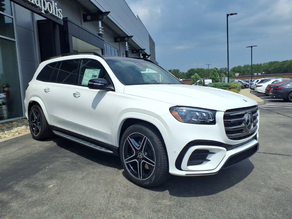 2026 Mercedes-BENZ GLS — миниатюра 8