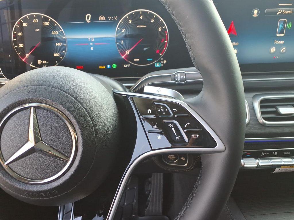 2026 Mercedes-BENZ GLE — миниатюра 21