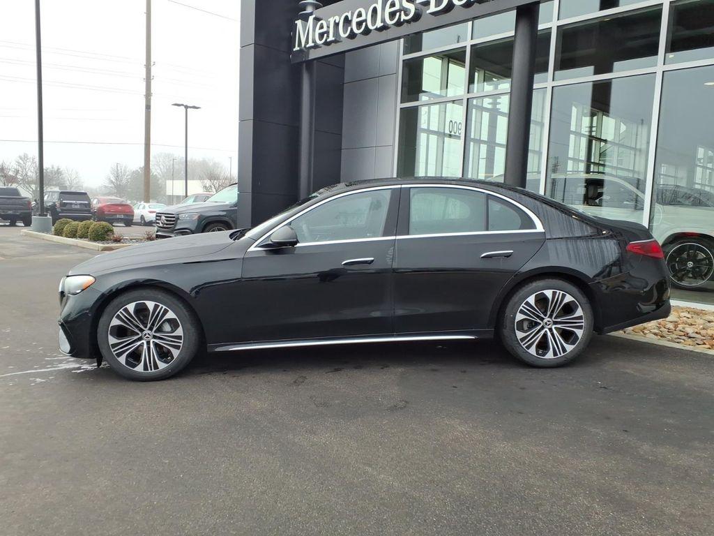MERCEDES-BENZ E-CLASS - 3