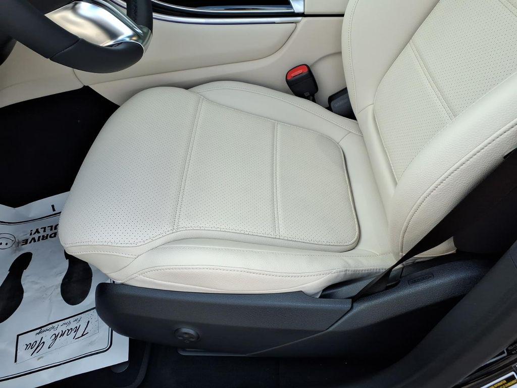 2026 Mercedes-BENZ GLC 缩略图 15