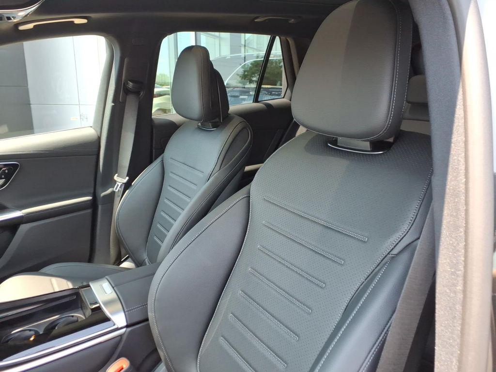 صورة مصغرة 13 لـ 2026 Mercedes-BENZ GLC