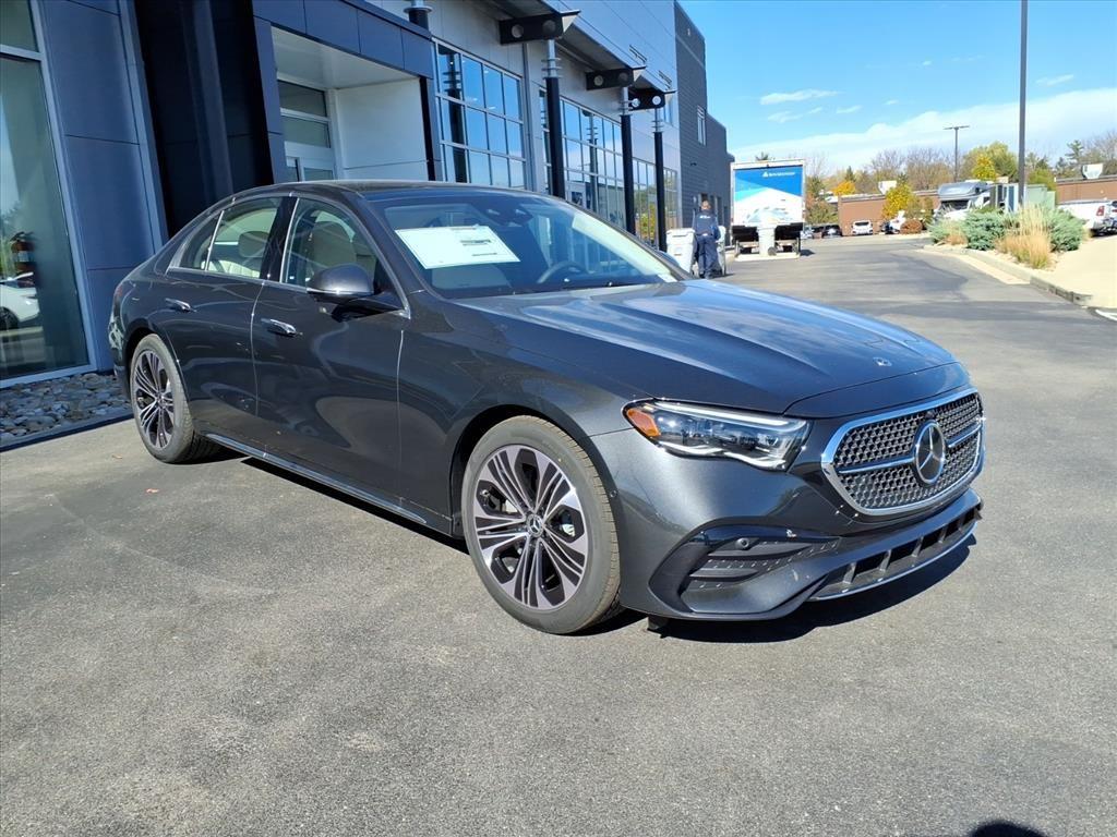 MERCEDES-BENZ E-CLASS - 9