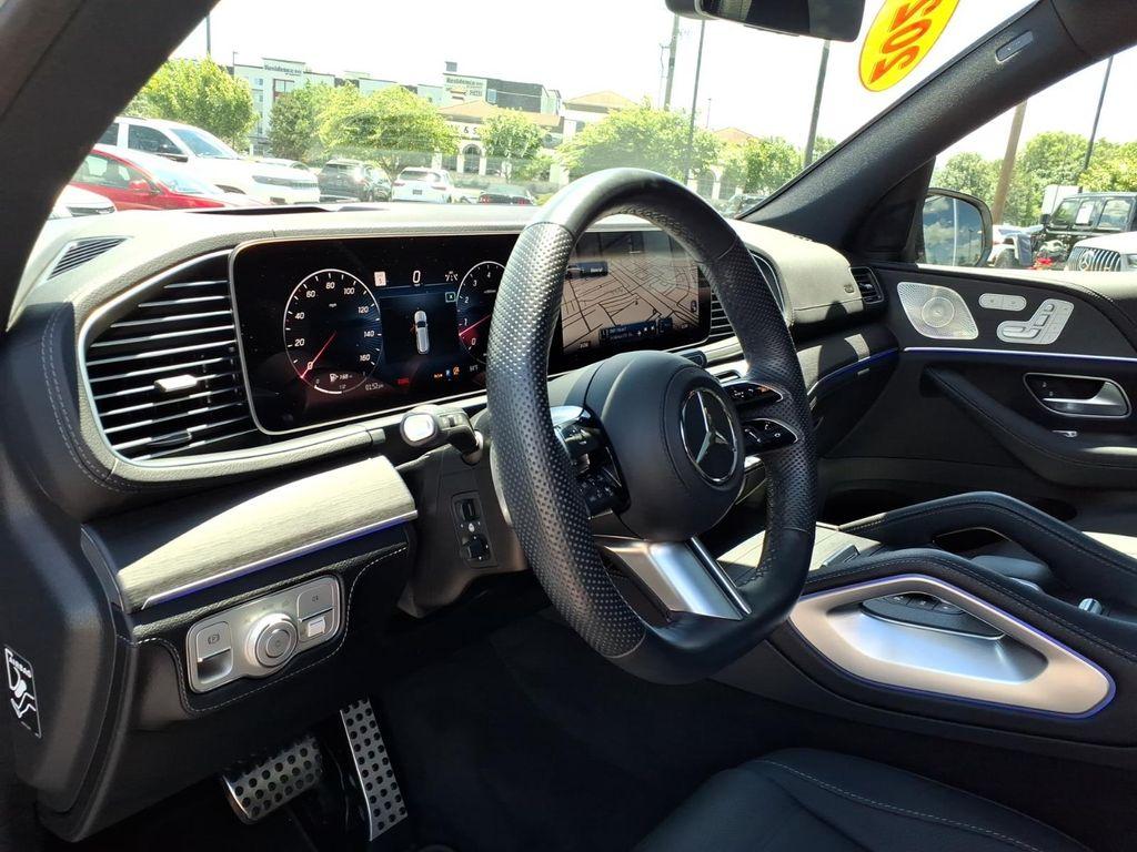 2024 Mercedes-BENZ GLS — миниатюра 15