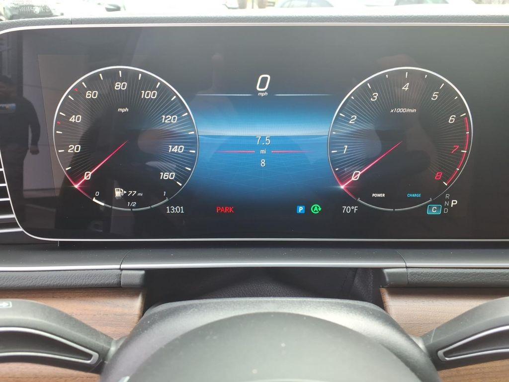 2026 Mercedes-BENZ GLE — миниатюра 18
