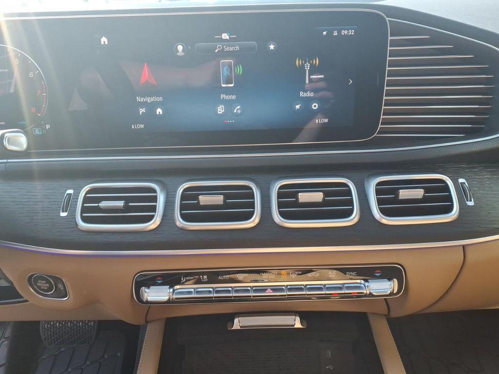 2026 Mercedes-BENZ GLE — миниатюра 22