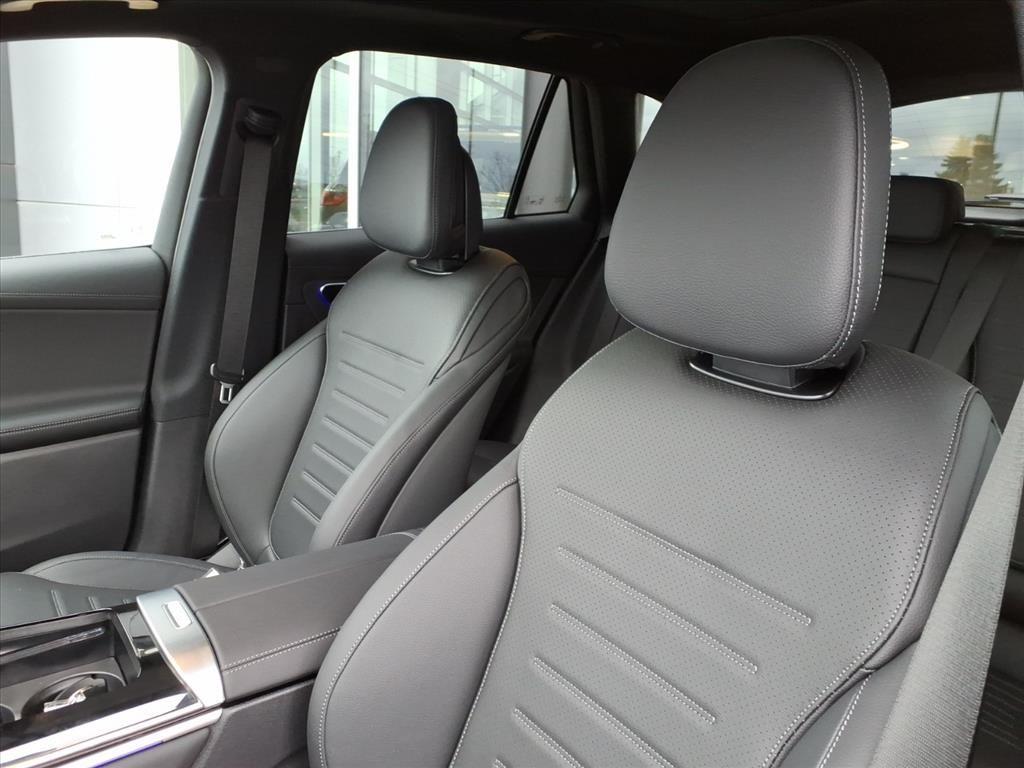 صورة مصغرة 13 لـ 2026 Mercedes-BENZ GLC