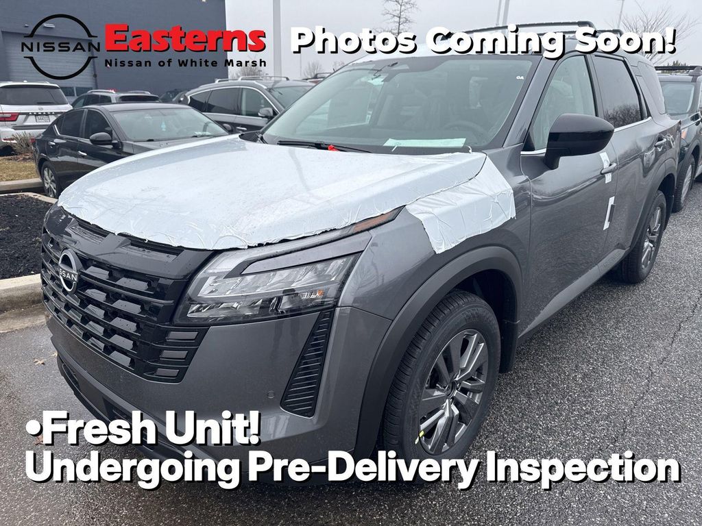 New 2025 Nissan Pathfinder SV 4WD