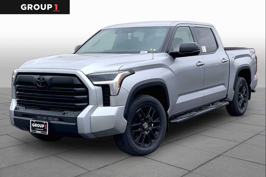 New 2026 Toyota Tundra SR5