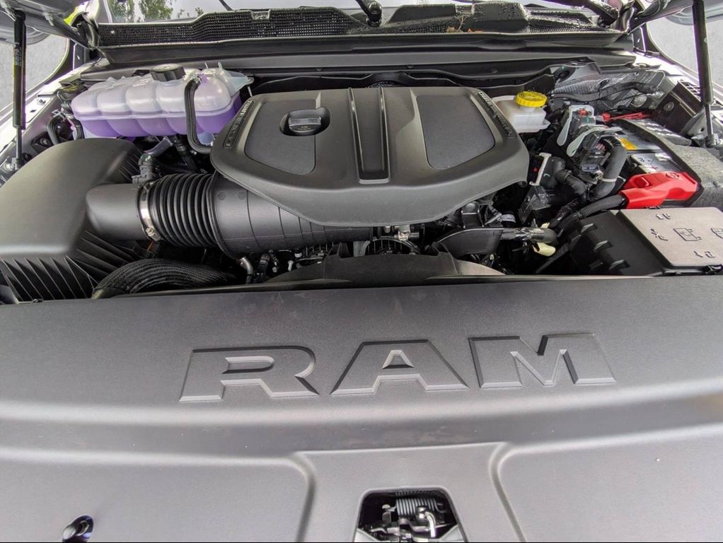 2026 RAM 1500 LARAMIE 缩略图 19
