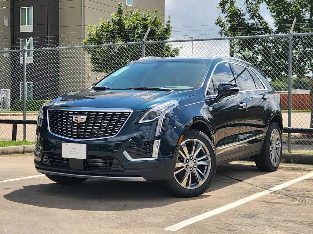 New 2026 Cadillac XT5 Premium Luxury
