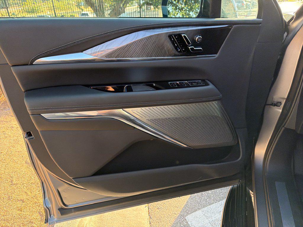 صورة مصغرة 15 لـ 2026 Cadillac ESCALADE IQL PREMIUM SPORT