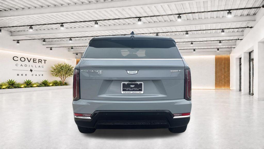 2026 Cadillac ESCALADE IQ LUXURY — фото 8