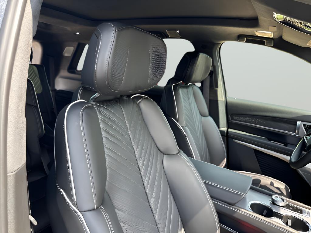 2026 Cadillac VISTIQ PLATINUM 缩略图 39