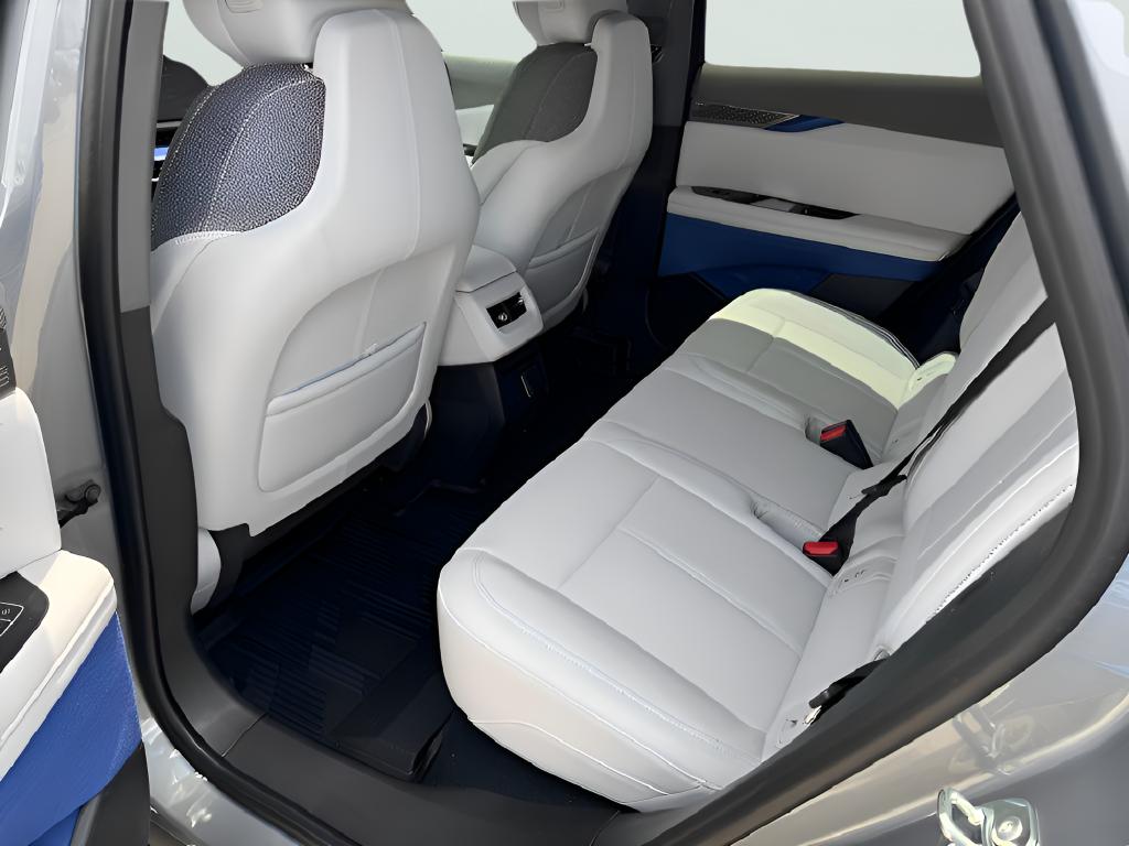 2026 Cadillac OPTIQ SPORT thumbnail 24