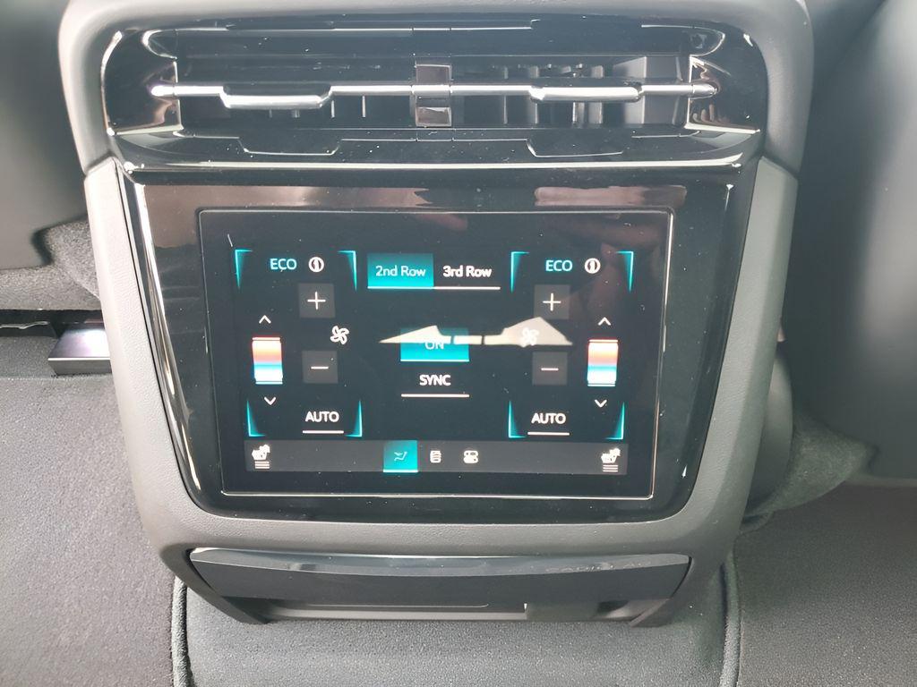 2026 Cadillac ESCALADE IQ SPORT 缩略图 21