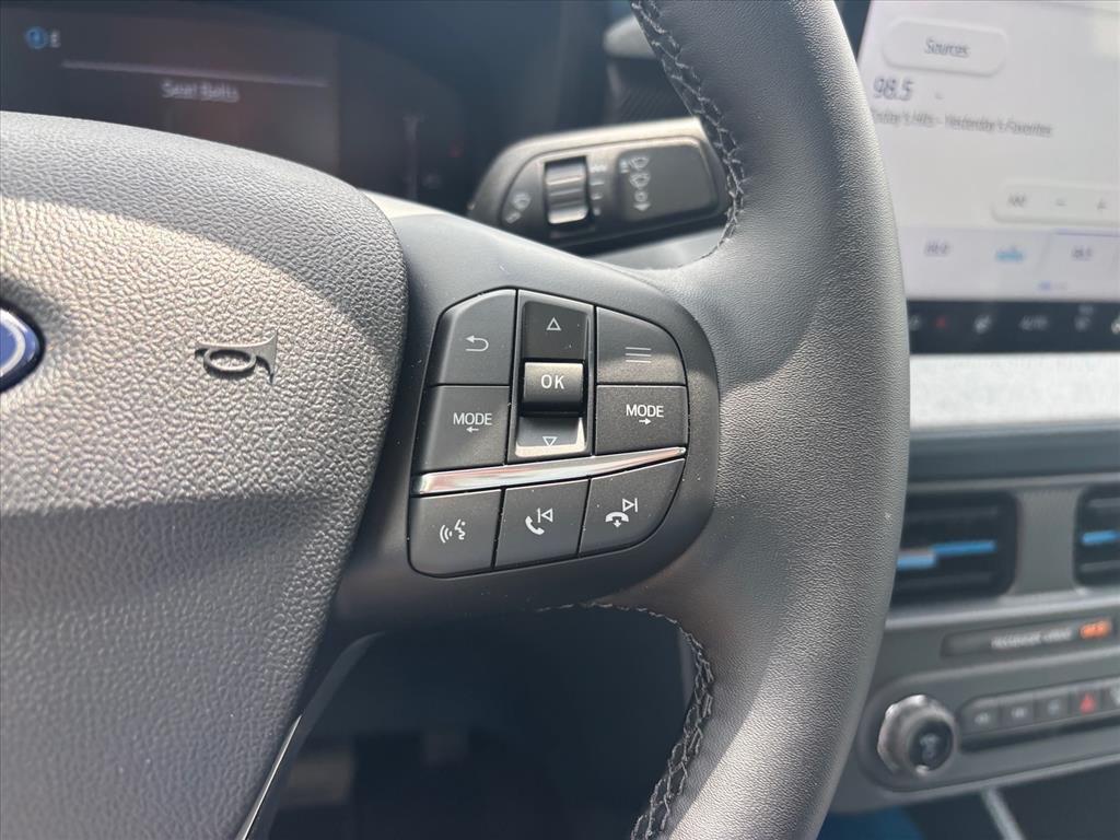 2026 FORD MAVERICK XLT thumbnail 15