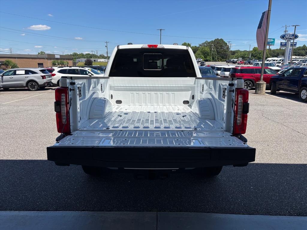 2025 FORD F-250 LARIAT 照片 3