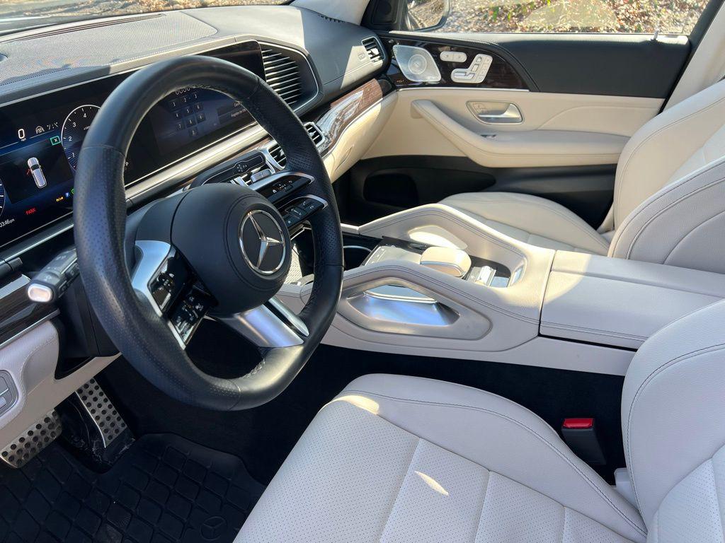 MERCEDES-BENZ GLS - 9