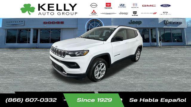 New 2026 Jeep Compass Latitude