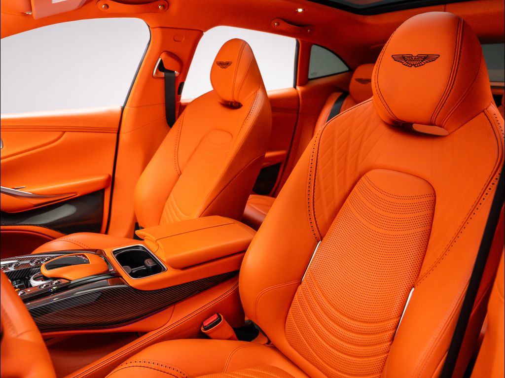 2023 Aston Martin DBX 707 — миниатюра 22