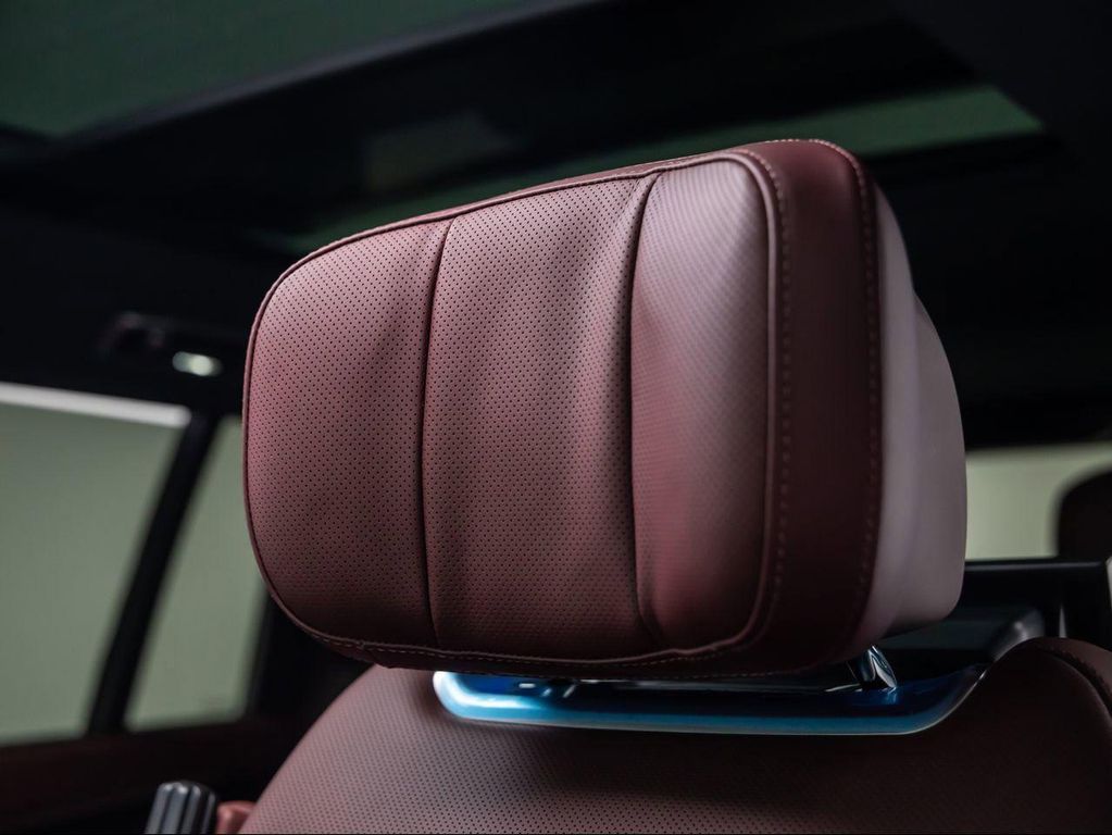 2026 LAND Rover RANGE ROVER AUTOBIOGRAPHY LWB — миниатюра 15