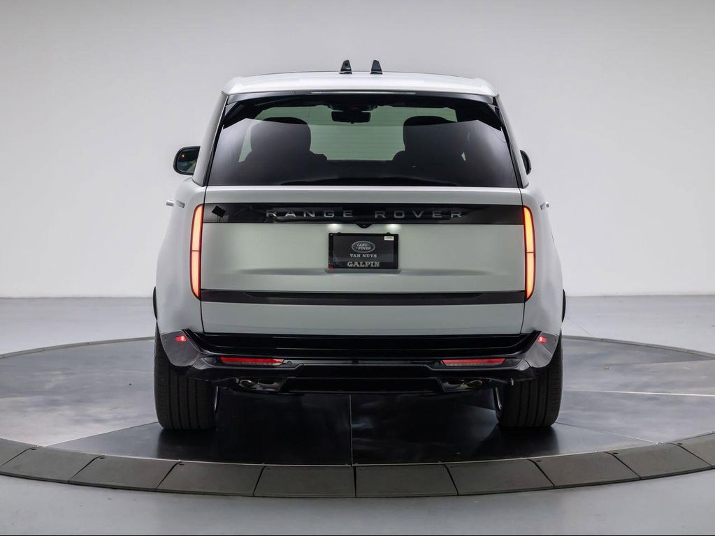 2026 LAND Rover RANGE ROVER AUTOBIOGRAPHY LWB — миниатюра 4